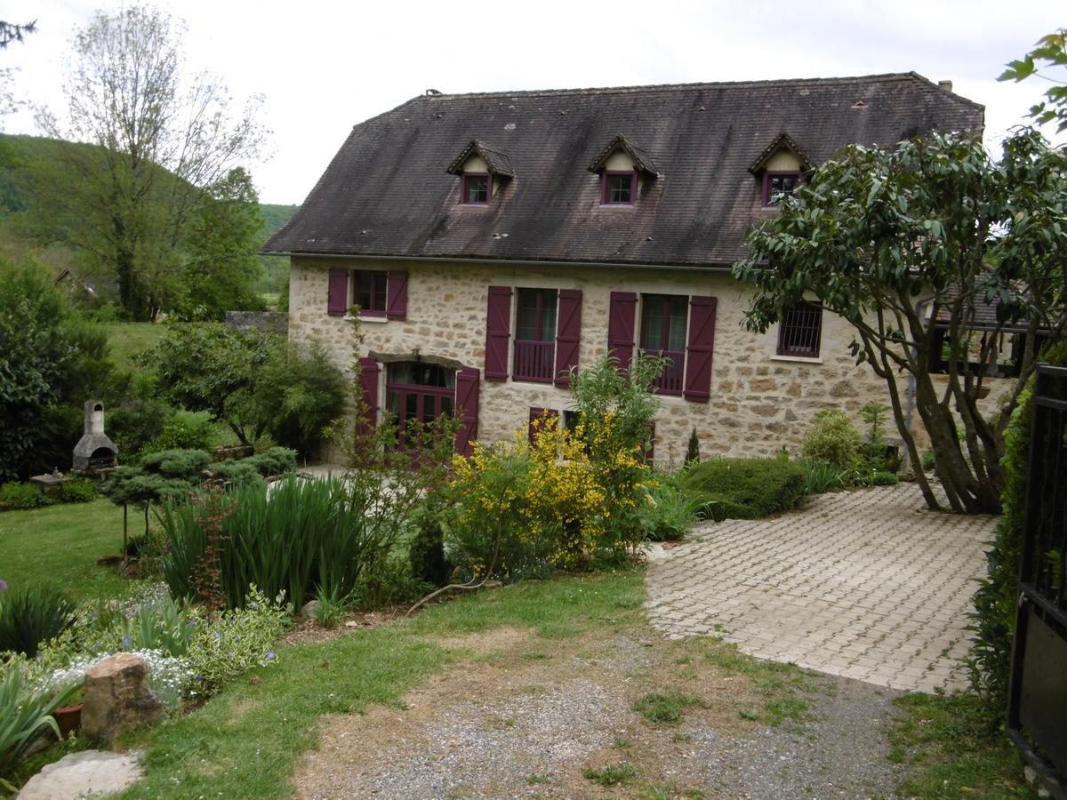 Le Mas Du Cerf Hotel Saint-Pierre-Toirac Esterno foto